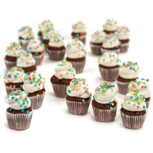Mini-Happy-Birthday-Chocolate-Cupcakes Mini-Happy-Birthday-Chocolate-Cupcakes