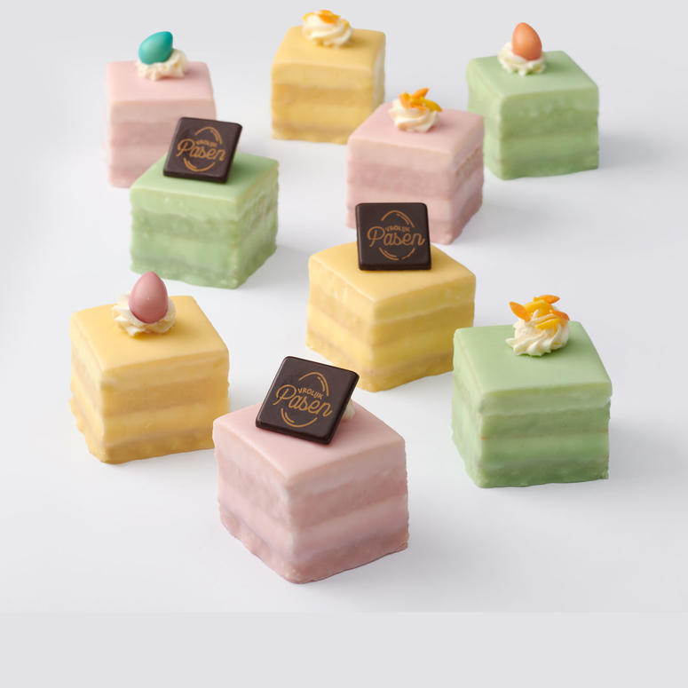 Paas petit fours