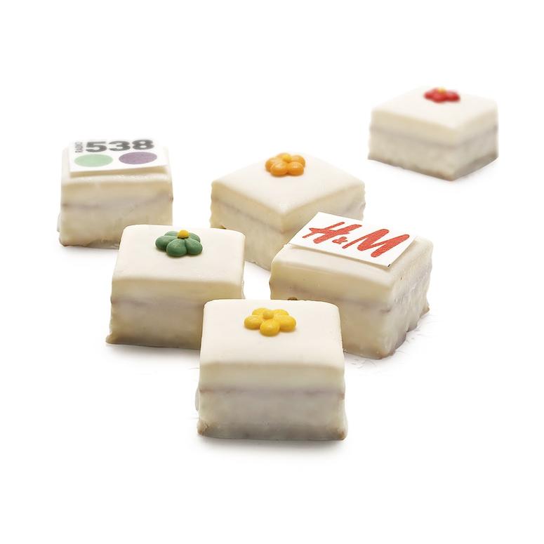 Petit Fours wit | 9 stuks | Gebak